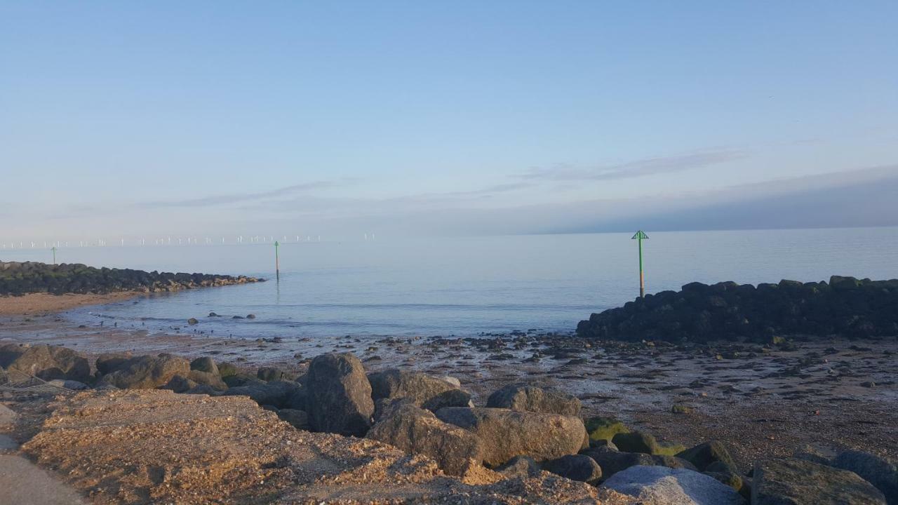 Caravan Beach Holiday Hotell Saint Osyth Exteriör bild