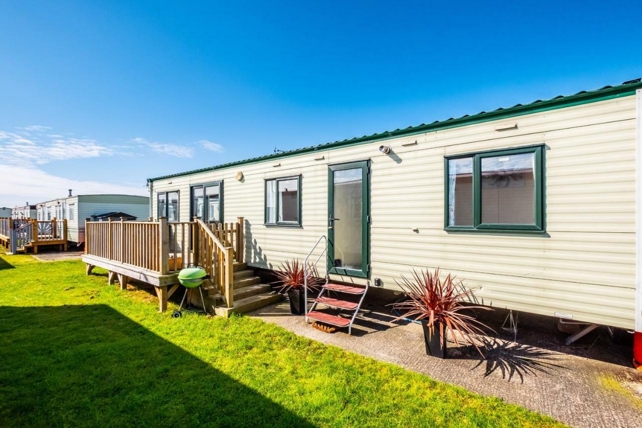 Caravan Beach Holiday Hotell Saint Osyth Exteriör bild