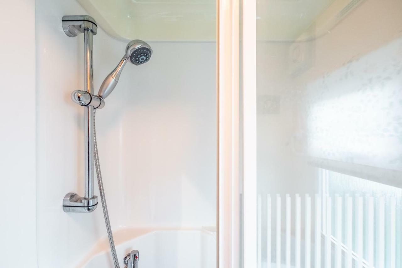 Caravan Beach Holiday Hotell Saint Osyth Exteriör bild